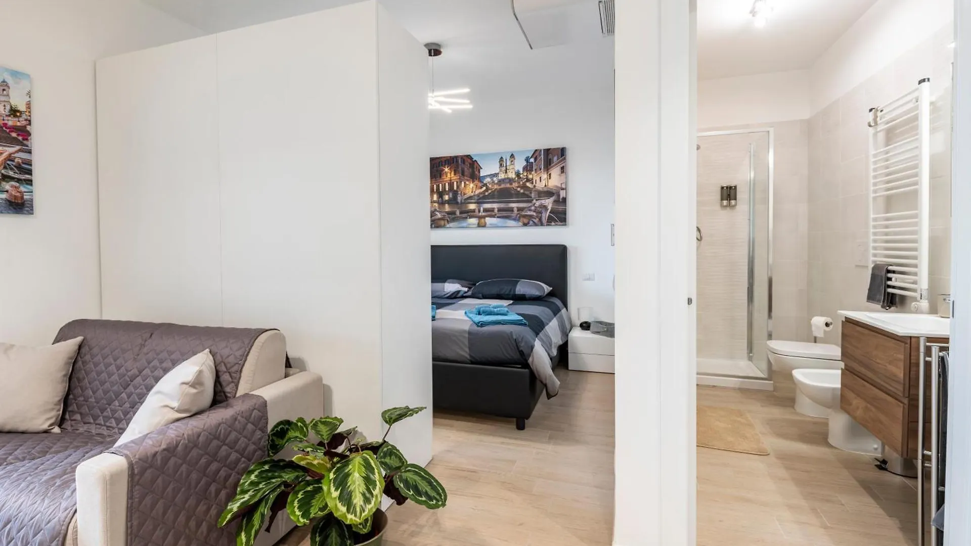Brand New Apartment With Private Parking Space روما إيطاليا